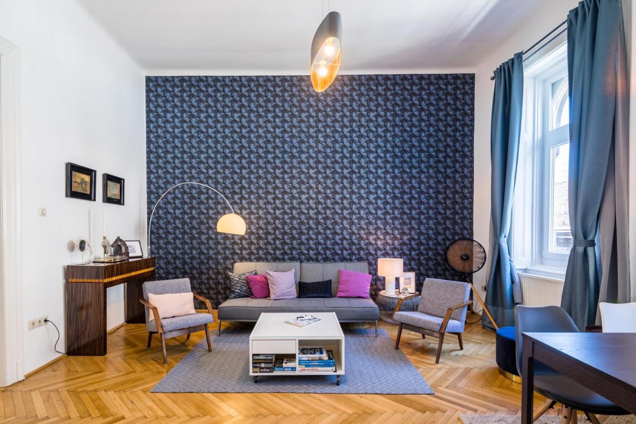 Double Blue Apartment In Budapest Downtown Exterior foto