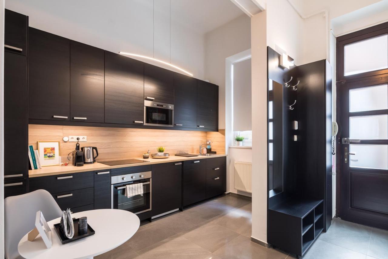 Double Blue Apartment In Budapest Downtown Exterior foto